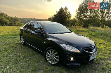 Седан Mazda 6 2010 в 