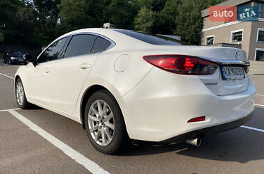 Седан Mazda 6 2012 в 