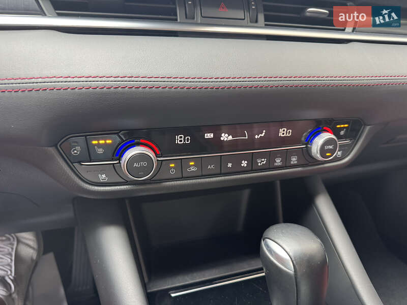 Седан Mazda 6 2021 в Киеве