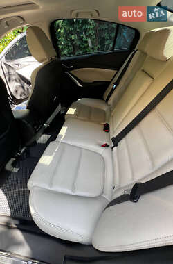 Седан Mazda 6 2013 в 