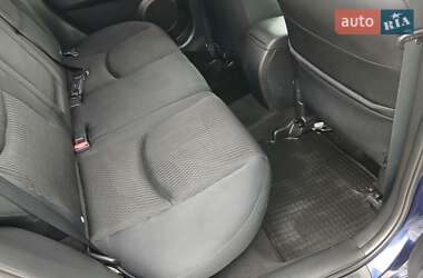Седан Mazda 6 2010 в 