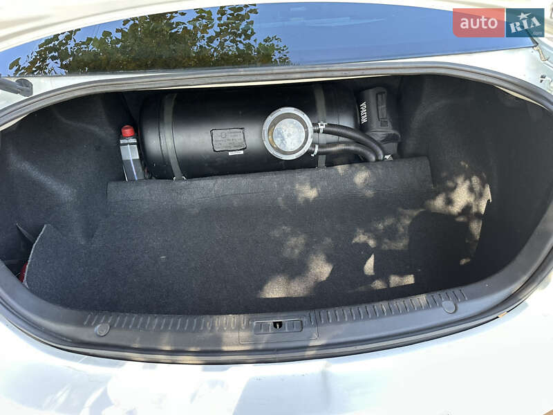 Седан Mazda 6 2011 в Києві
