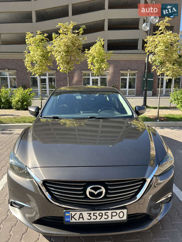 Седан Mazda 6 2016 в Киеве