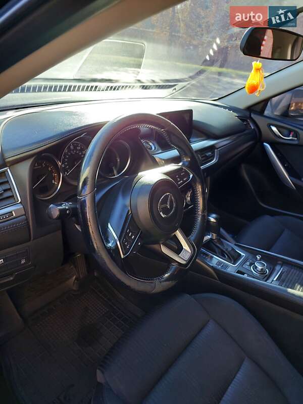 Седан Mazda 6 2017 в Черкассах
