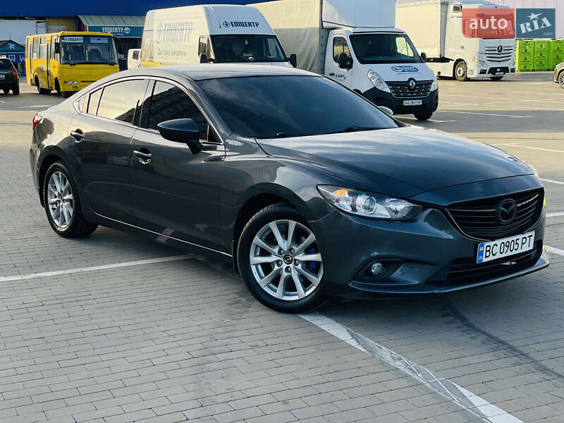 Седан Mazda 6 2015 в 