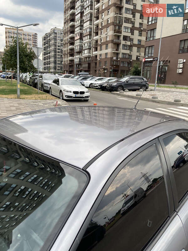 Лифтбек Mazda 6 2002 в Киеве