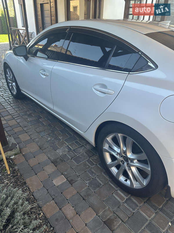 Седан Mazda 6 2013 в Ходосовке