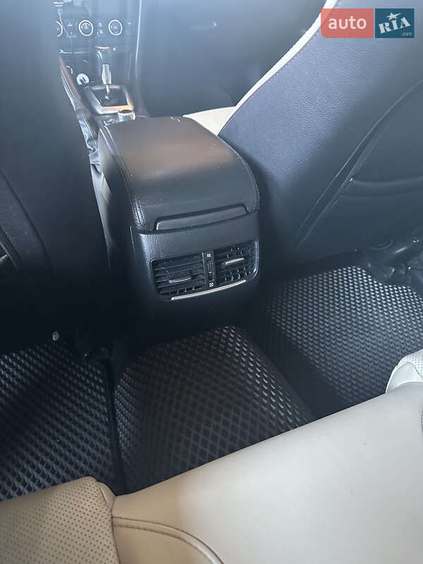 Седан Mazda 6 2013 в Ходосовке