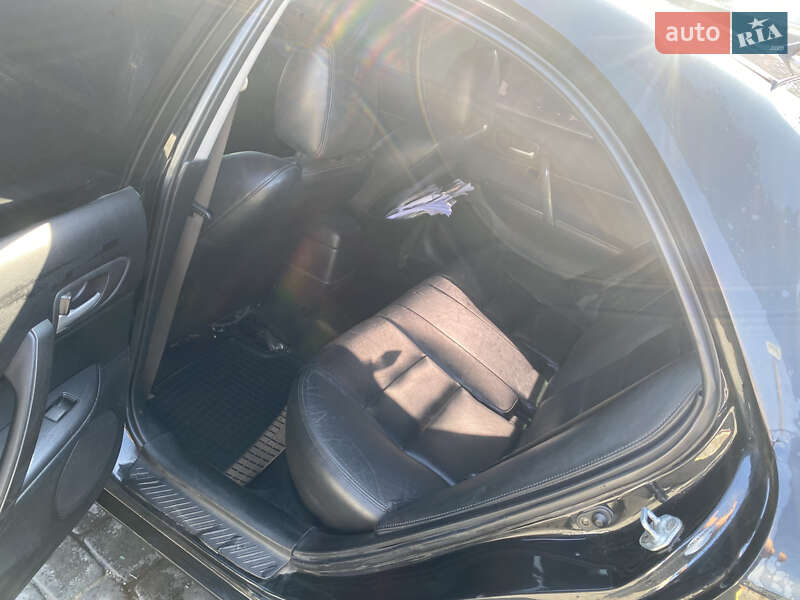 Седан Mazda 6 2006 в Запорожье