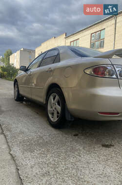Седан Mazda 6 2004 в 