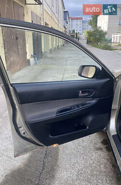 Седан Mazda 6 2004 в 