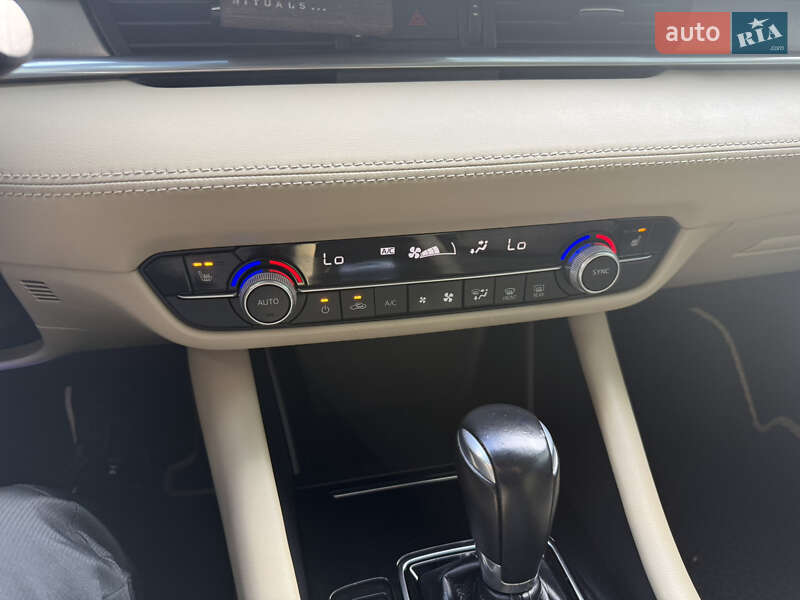 Седан Mazda 6 2021 в Запорожье