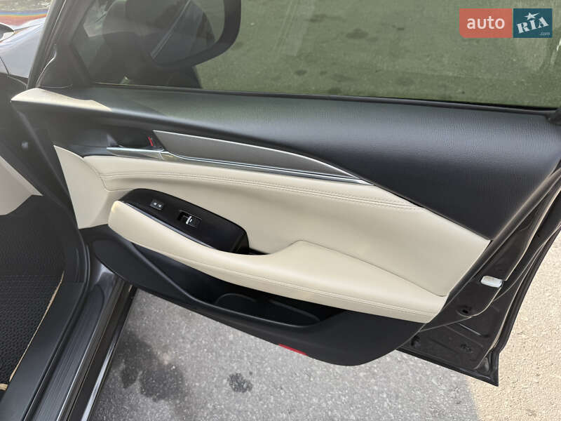 Седан Mazda 6 2021 в Запорожье