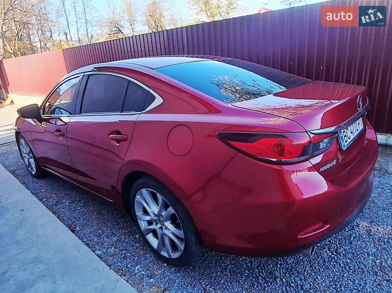 Седан Mazda 6 2014 в Львове