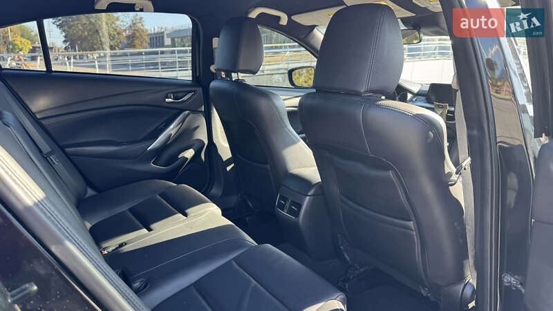 Седан Mazda 6 2016 в Запорожье