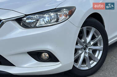 Седан Mazda 6 2014 в 