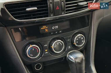 Седан Mazda 6 2014 в 