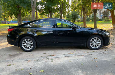 Седан Mazda 6 2015 в 
