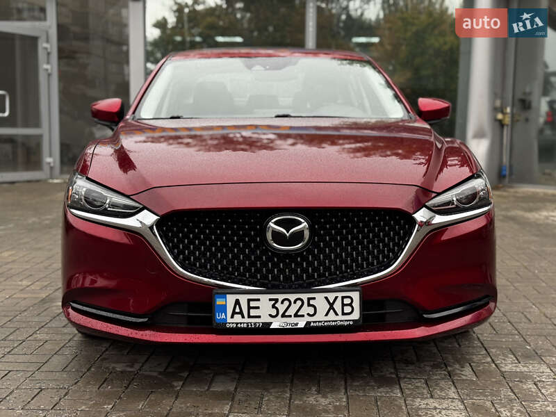 Седан Mazda 6 2018 в Днепре