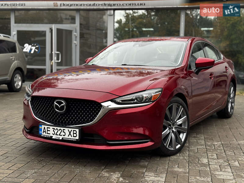 Седан Mazda 6 2018 в Днепре