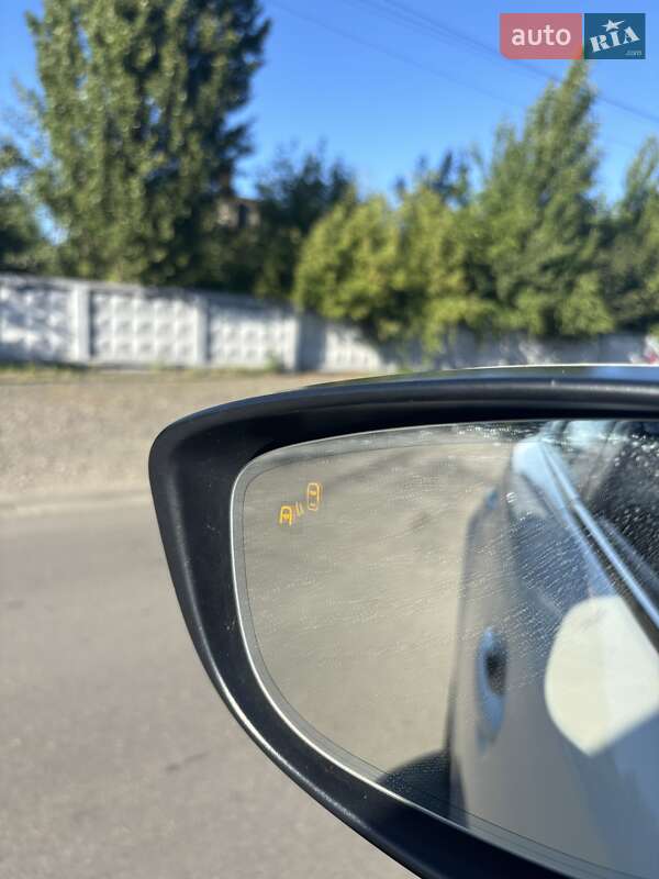 Седан Mazda 6 2013 в Луцке