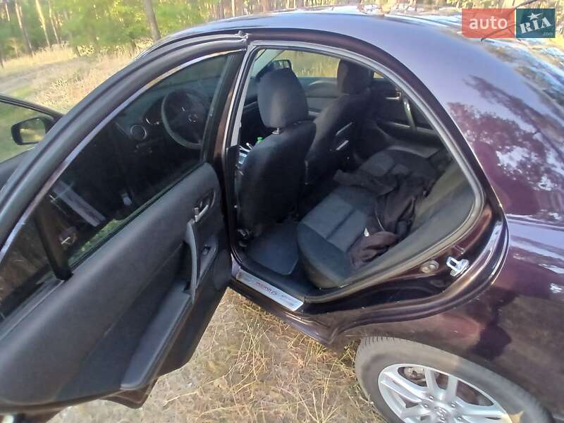Седан Mazda 6 2005 в Николаеве
