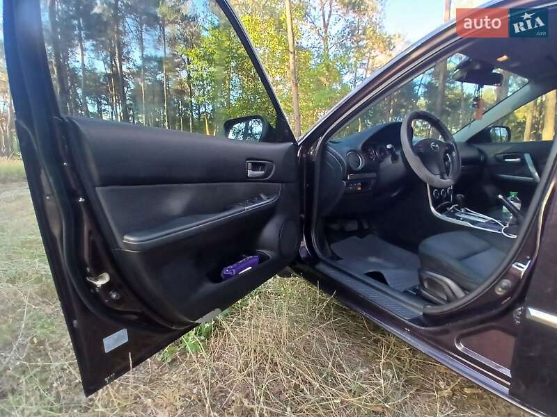 Седан Mazda 6 2005 в Николаеве