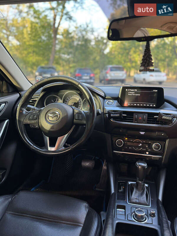 Седан Mazda 6 2016 в Кропивницком