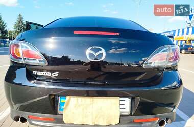 Седан Mazda 6 2011 в 