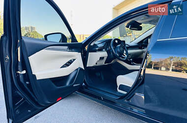 Седан Mazda 6 2018 в 