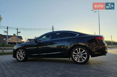Седан Mazda 6 2014 в 