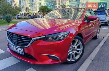 Седан Mazda 6 2015 в 