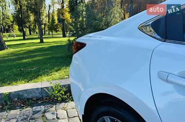 Седан Mazda 6 2016 в 