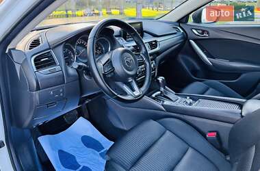 Седан Mazda 6 2016 в 