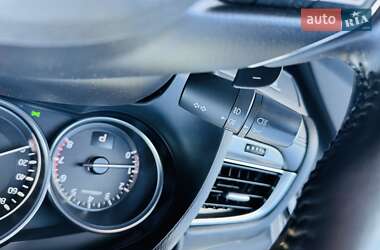Седан Mazda 6 2016 в 