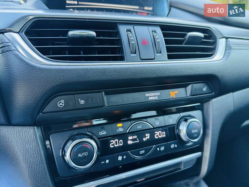 Седан Mazda 6 2016 в Киеве