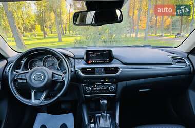 Седан Mazda 6 2016 в 