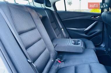 Седан Mazda 6 2016 в 