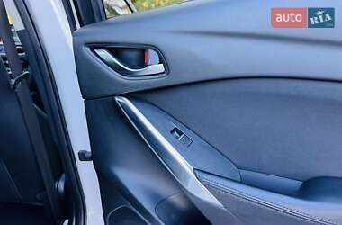 Седан Mazda 6 2016 в 