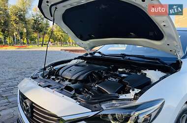 Седан Mazda 6 2016 в 