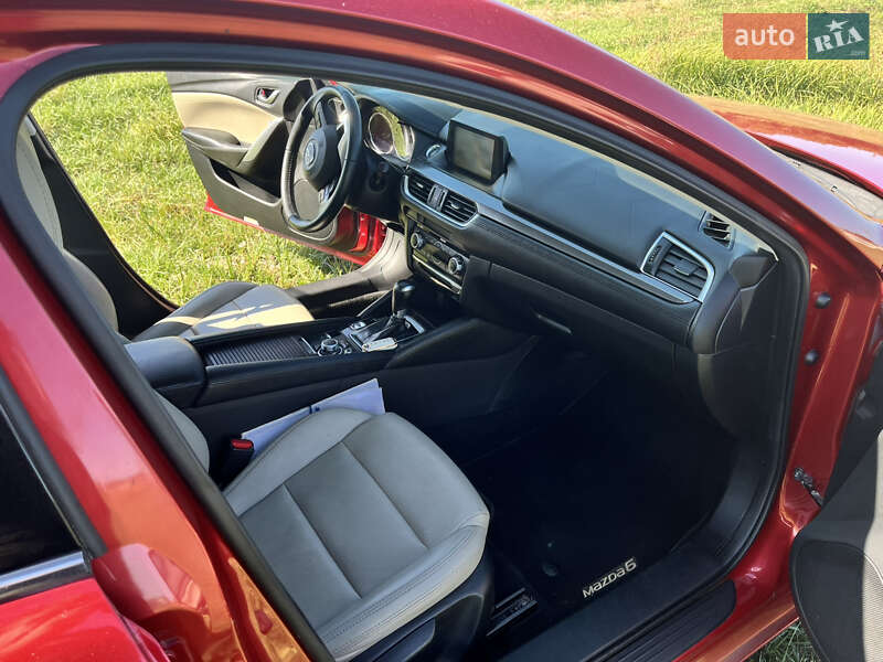 Седан Mazda 6 2015 в Черкассах