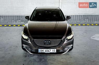 Седан Mazda 6 2017 в 