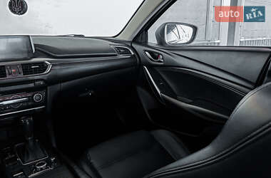 Седан Mazda 6 2017 в 