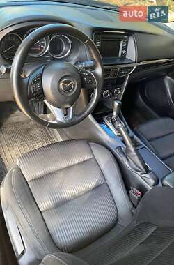 Седан Mazda 6 2014 в 