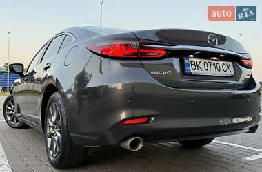 Седан Mazda 6 2018 в 