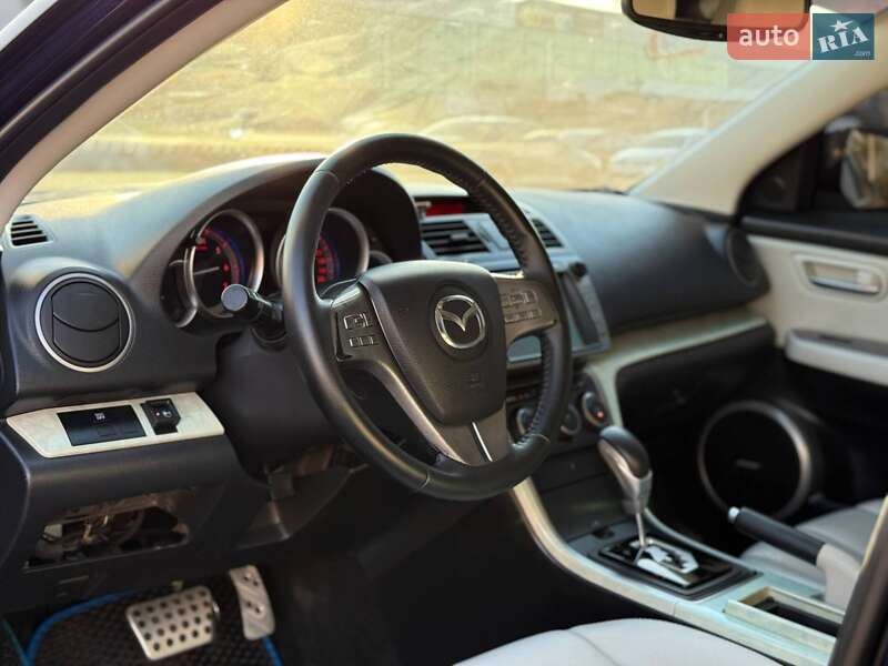 Лифтбек Mazda 6 2008 в Запорожье