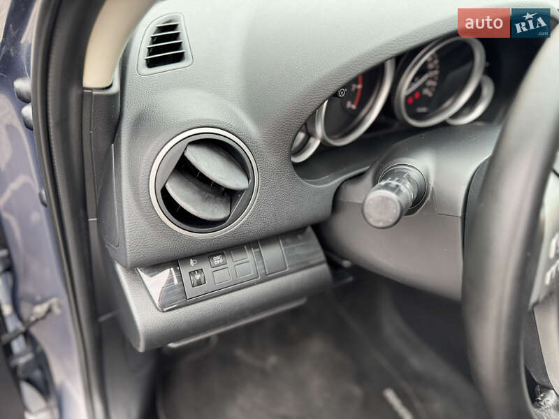 Универсал Mazda 6 2009 в Луцке