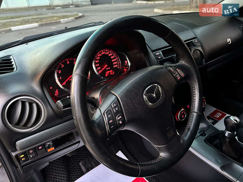 Седан Mazda 6 2005 в Запорожье