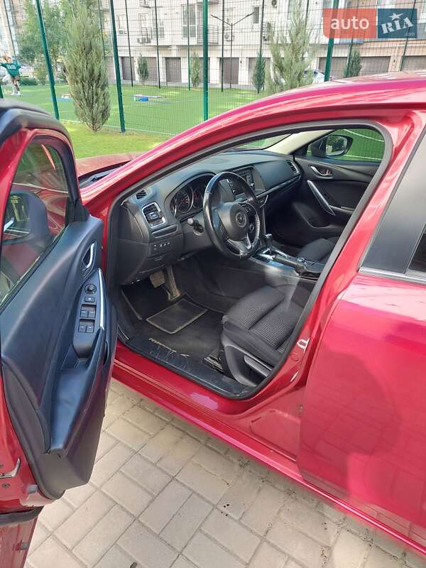 Седан Mazda 6 2012 в Днепре