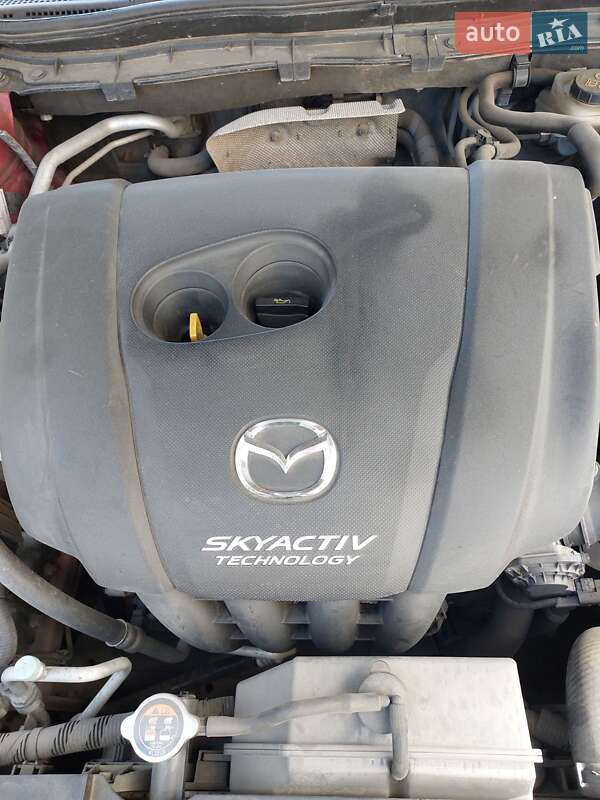 Седан Mazda 6 2012 в Днепре